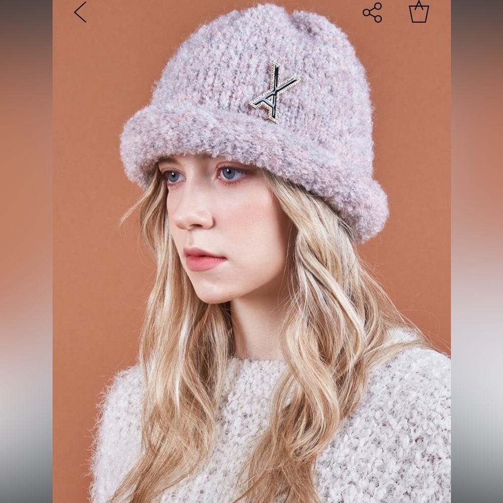 VARZAR
VA Brooch Melange Wool Rolling Beanie Pink Mix